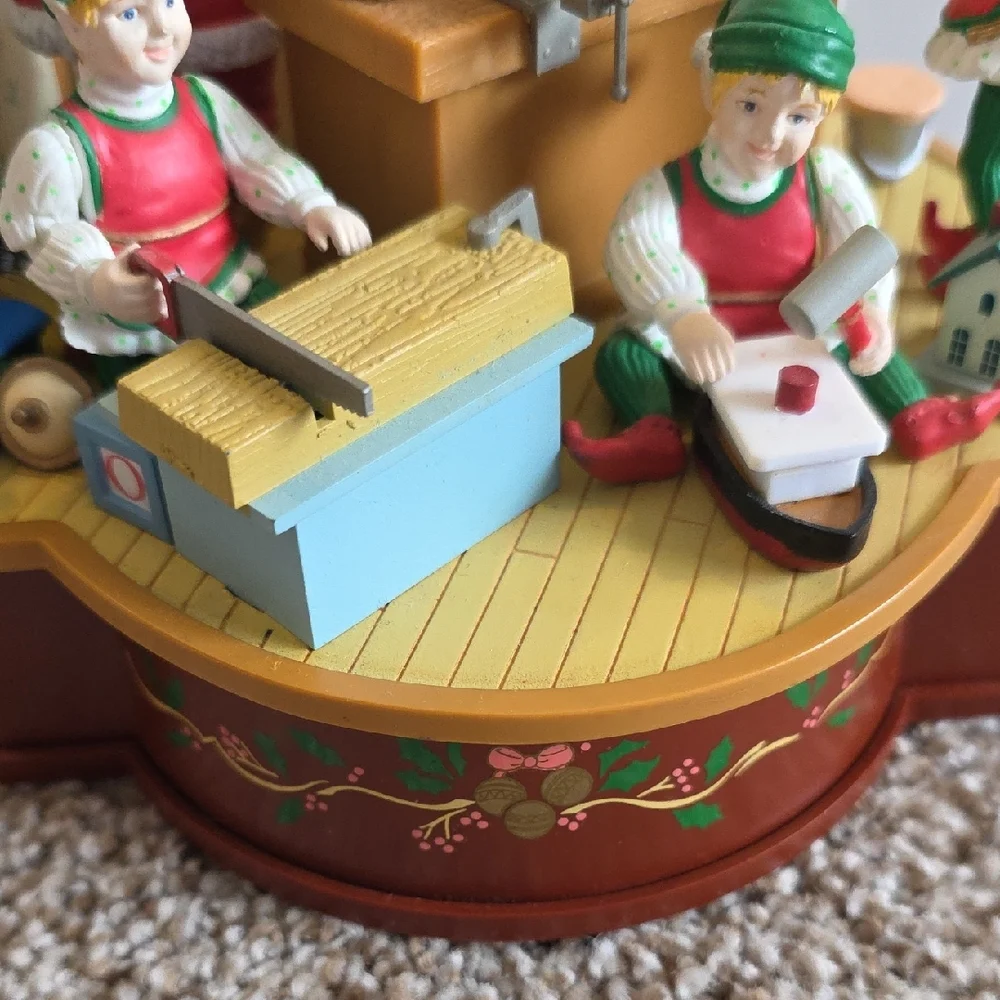Vintage Mistletoe Christmas Musical Santa Figurine - Santa's Workshop